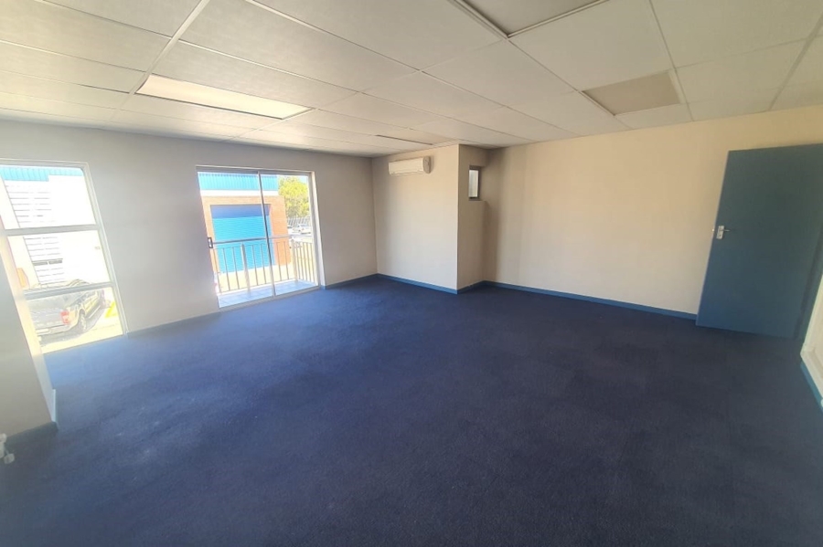 To Let commercial Property for Rent in Fairview Eastern Cape